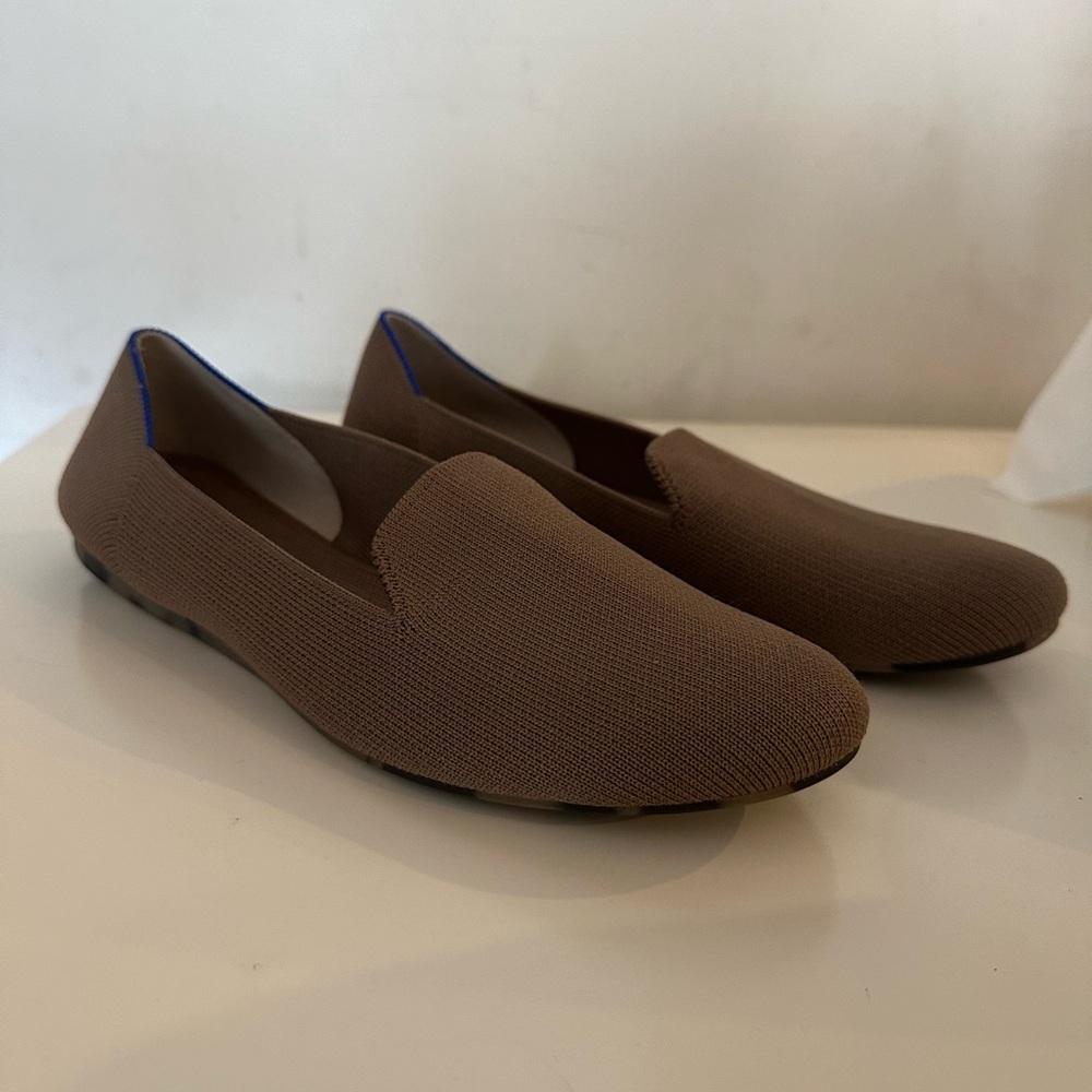 The Loafer in taupe